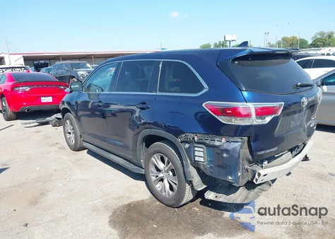 2015 Toyota Highlander Le Plus V6 from USA, damaged, VIN 5TDZKRFH2FS041478